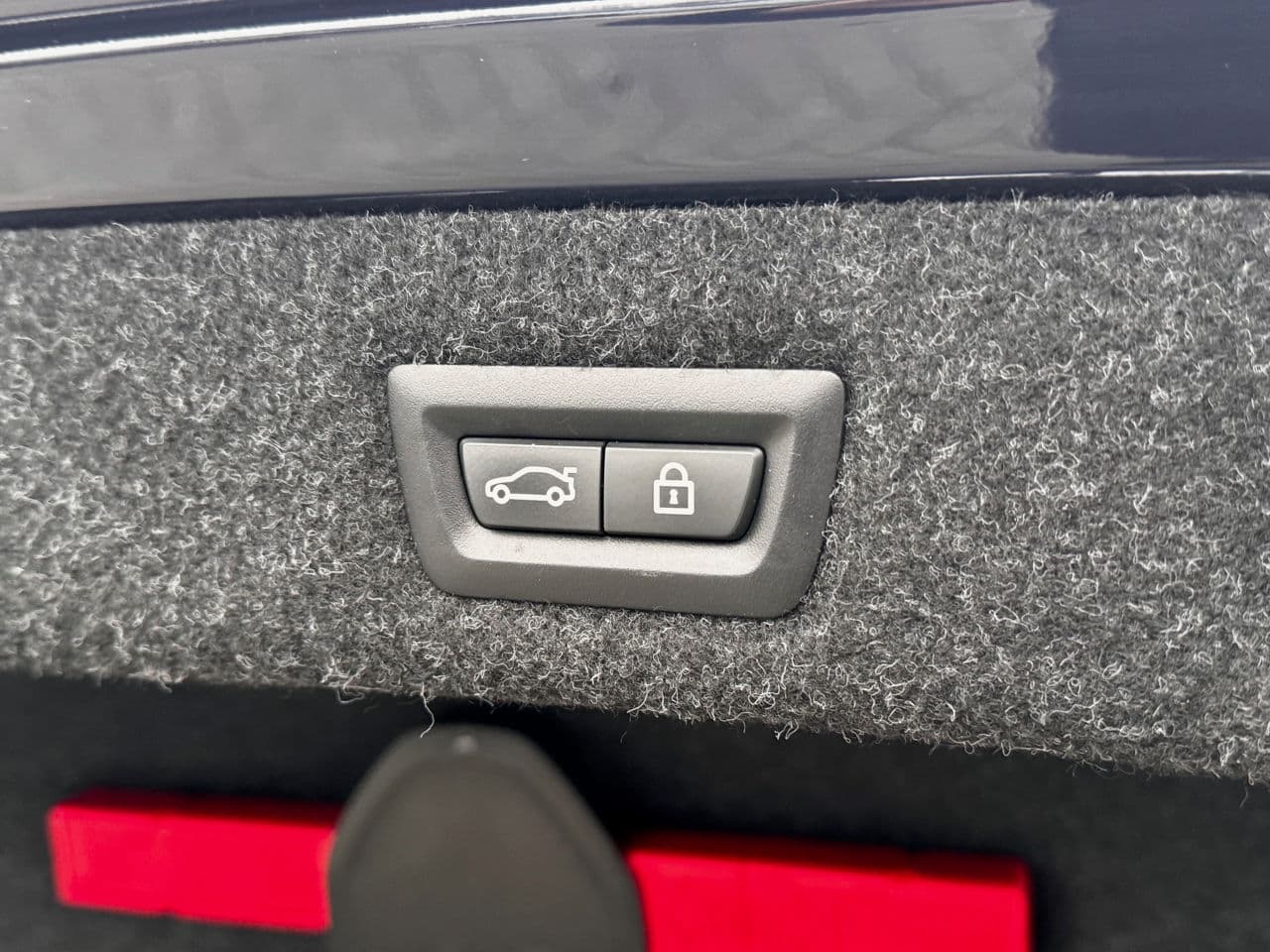 2019 BMW 530e — Miniatură 22