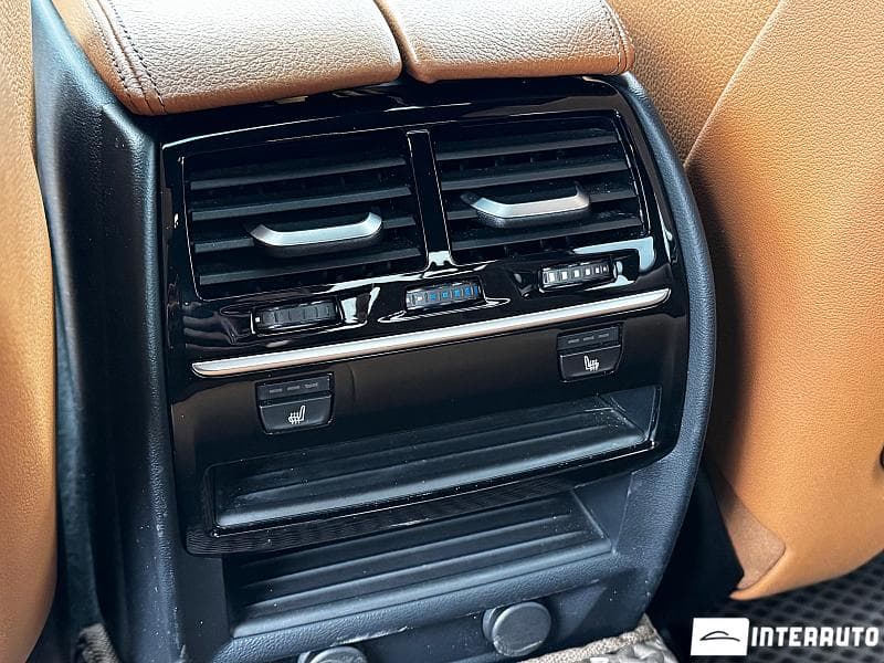 2019 BMW 530e — Miniatură 13