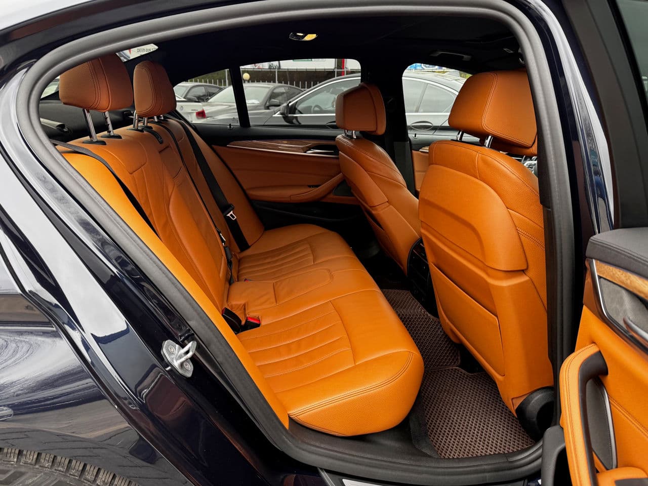 2019 BMW 530e — Miniatură 20