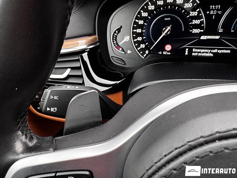 2019 BMW 530e — Miniatură 15