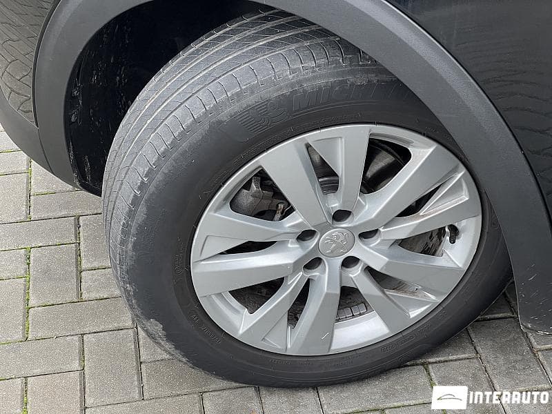 2019 Peugeot 3008 — Miniatură 16