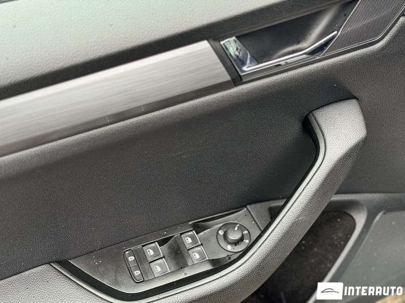 Skoda Superb 2019 — Миниатюра 7
