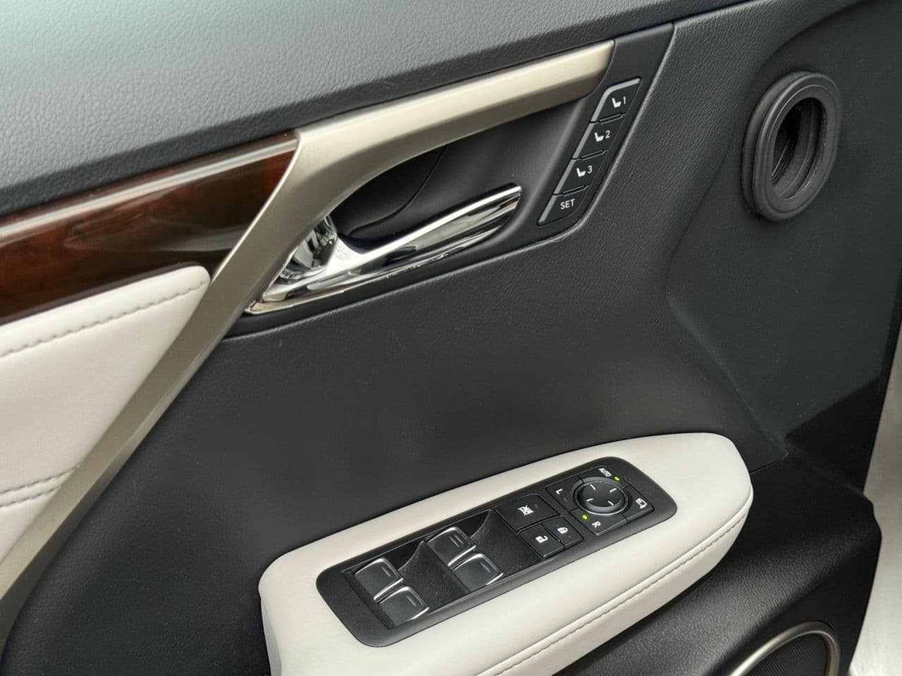 2021 Lexus RX 450h — Miniatură 8