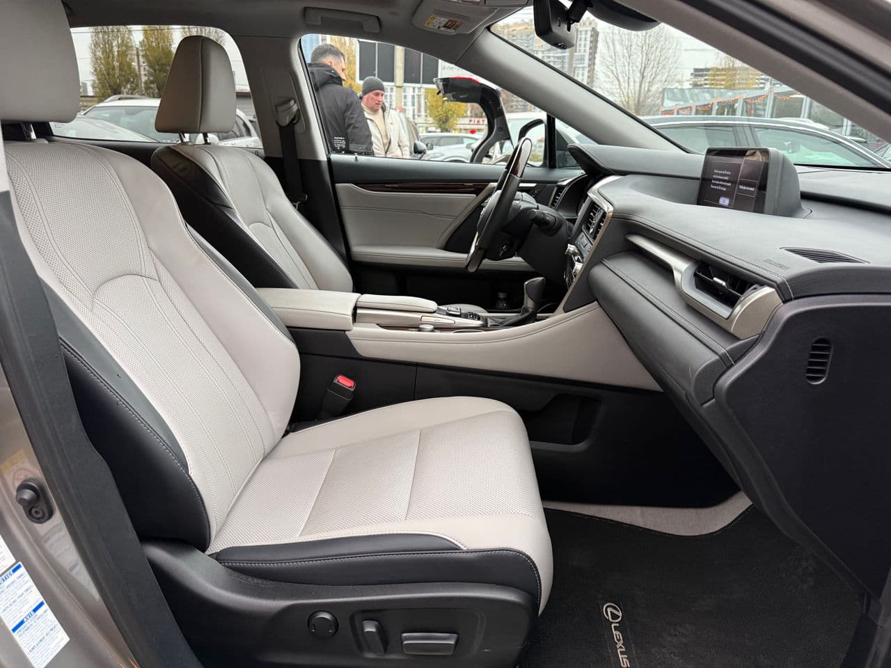 2021 Lexus RX 450h — Miniatură 17