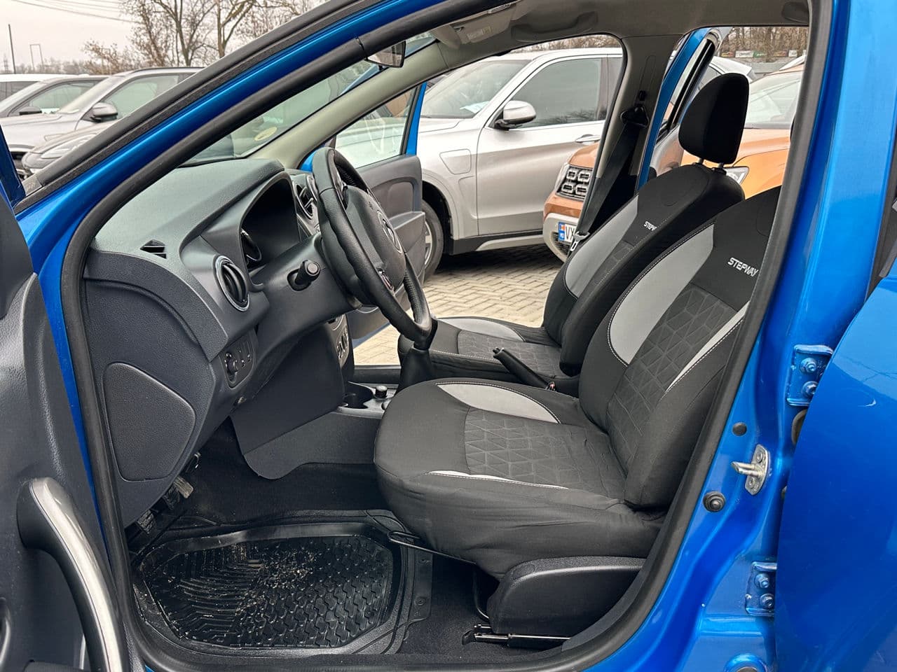 2016 Dacia Sandero Stepway — Miniatură 5