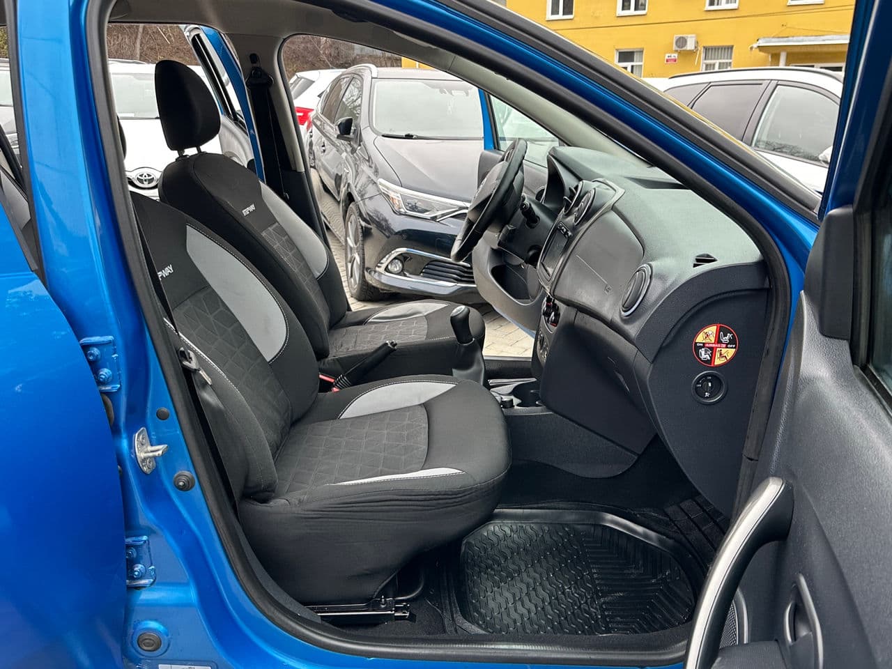 2016 Dacia Sandero Stepway — Miniatură 14