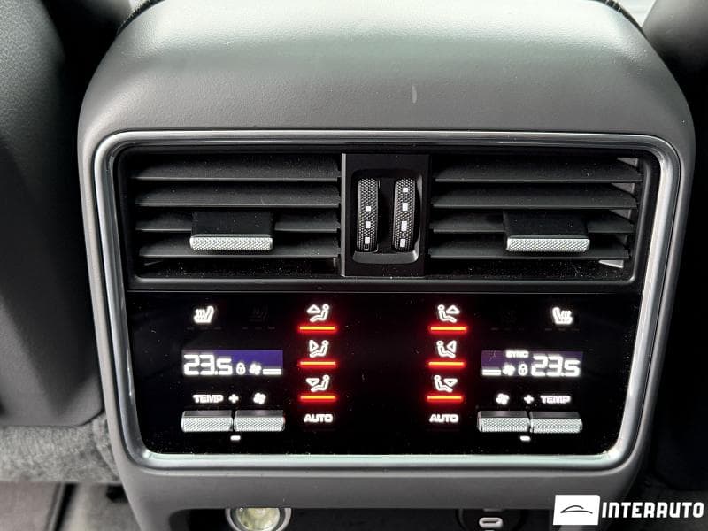 2020 Porsche Cayenne — Miniatură 18