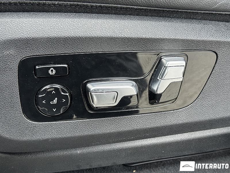 2020 BMW X5 3.0D — Miniatură 17