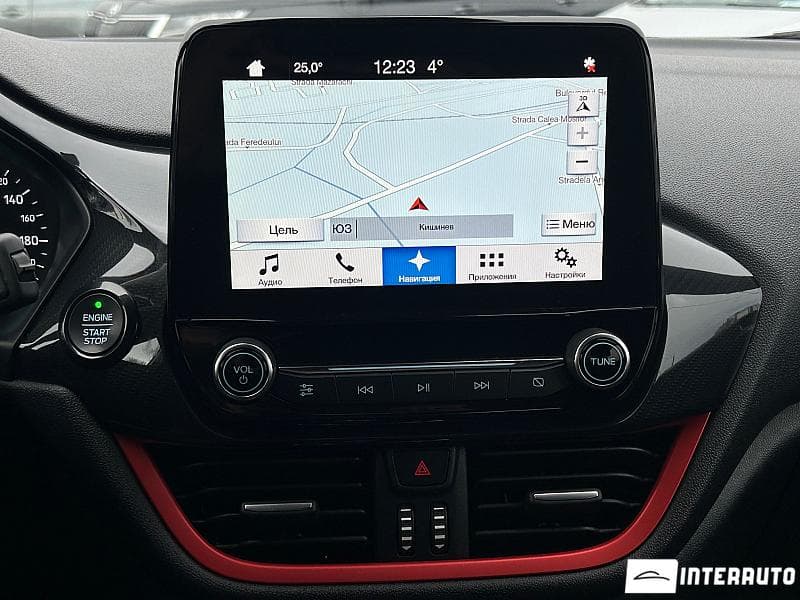 2017 Ford Fiesta — Miniatură 14
