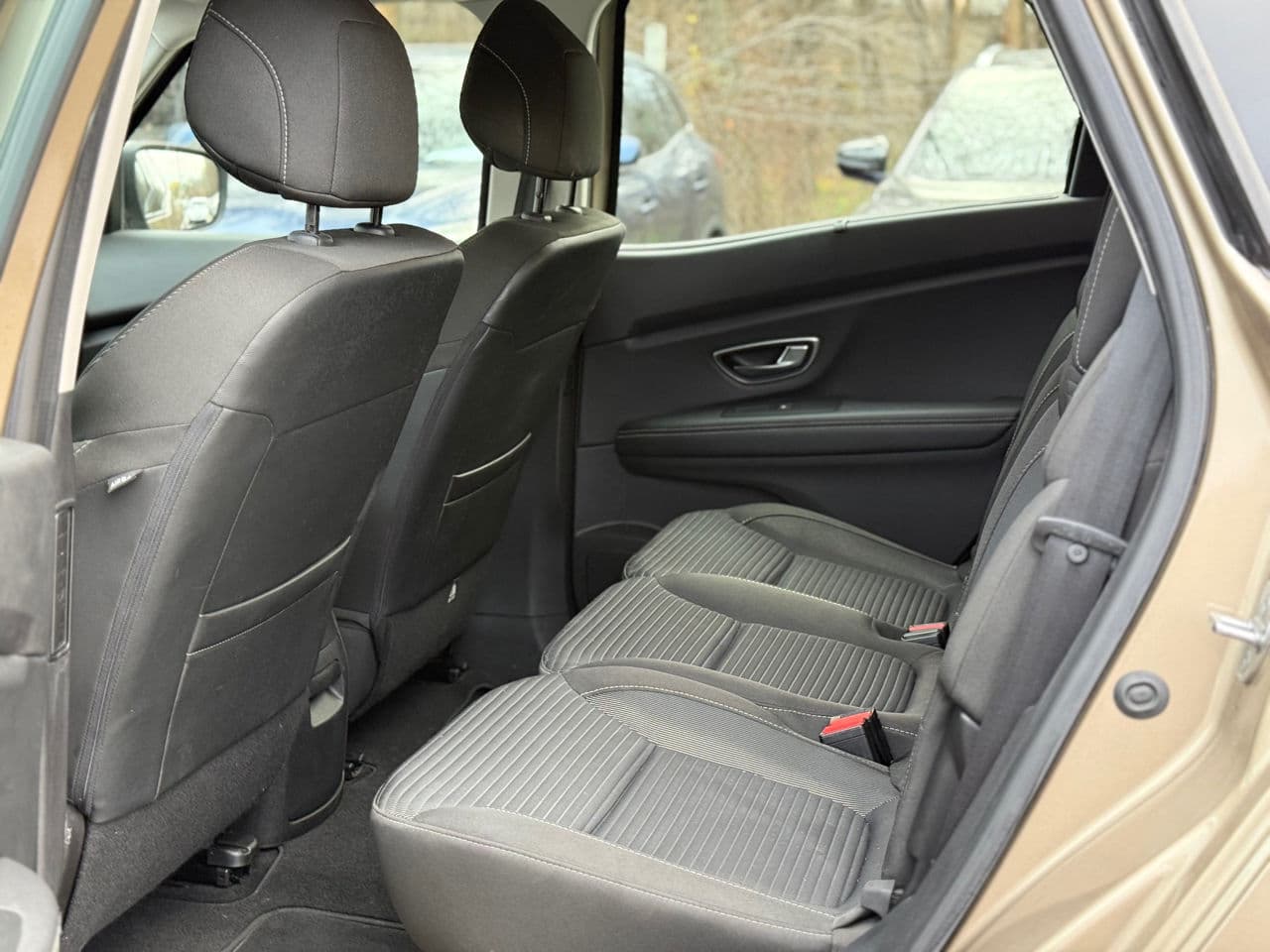 Renault Scenic 2017 — Миниатюра 15
