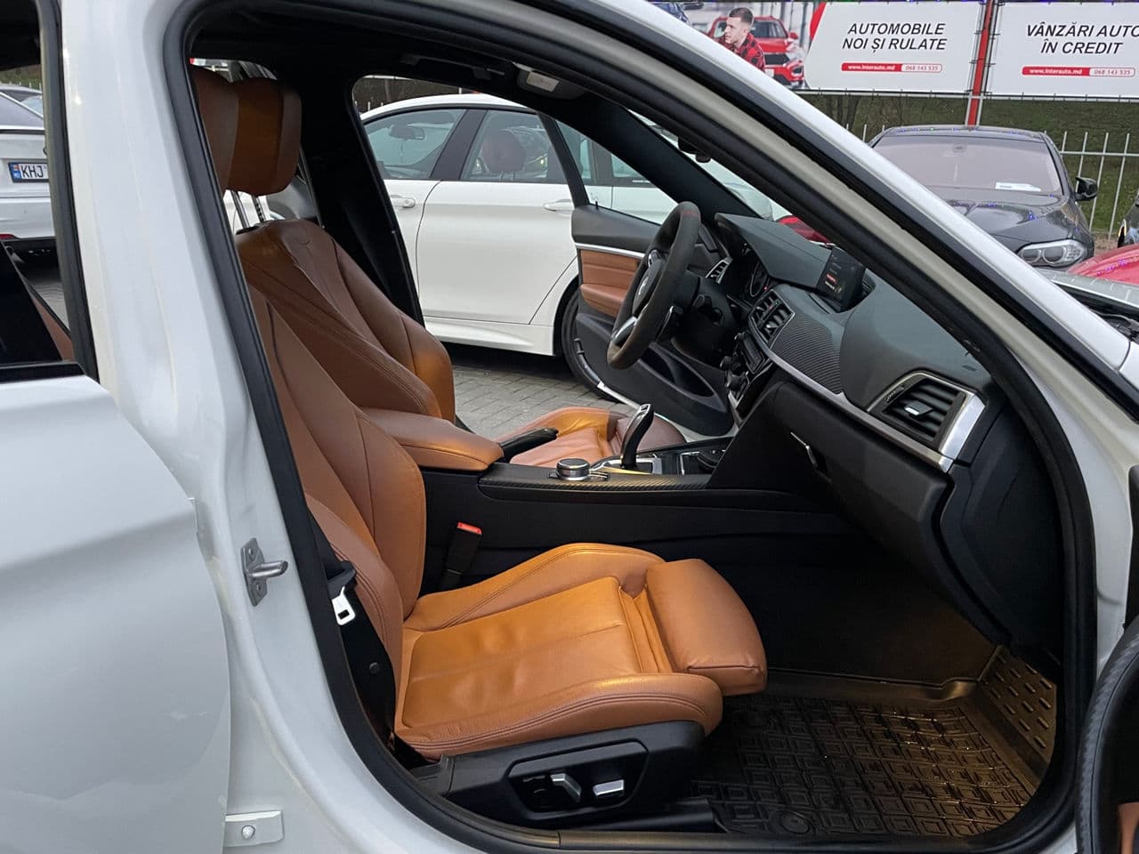 2017 BMW 330E — Miniatură 5