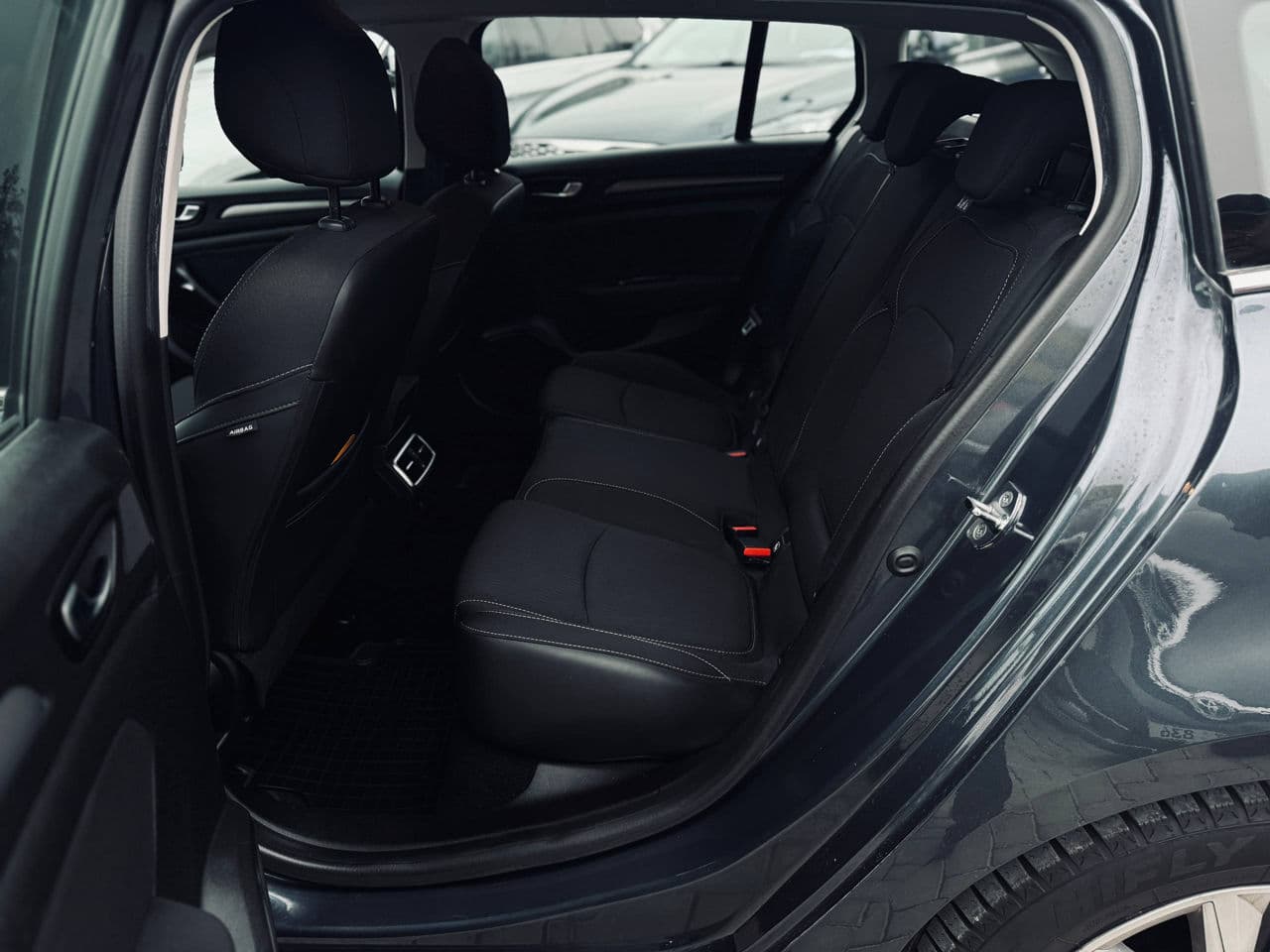 Renault Megane 2022 — Миниатюра 13