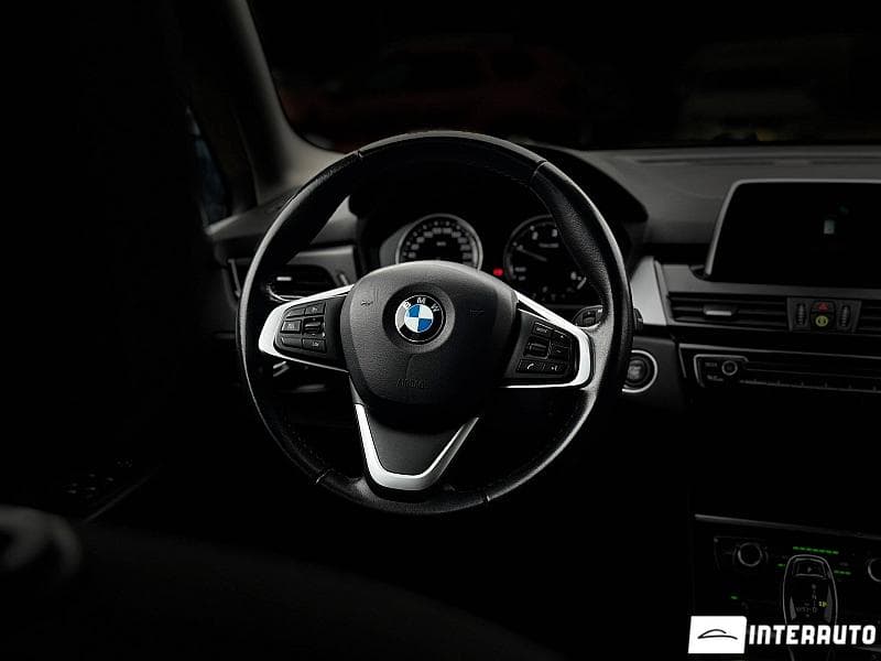 2019 BMW 216d — Miniatură 7
