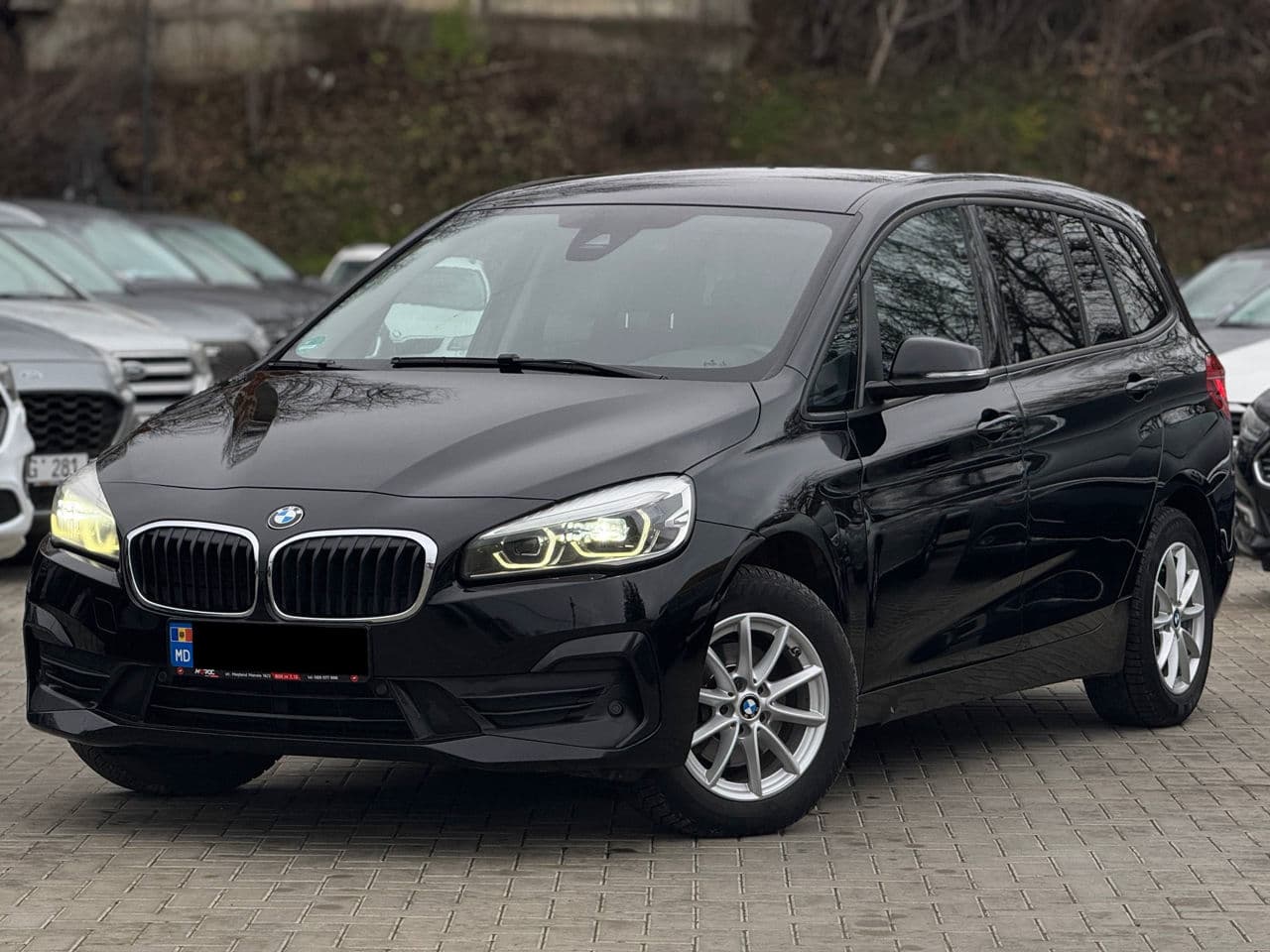2019 BMW 216d — Miniatură 2