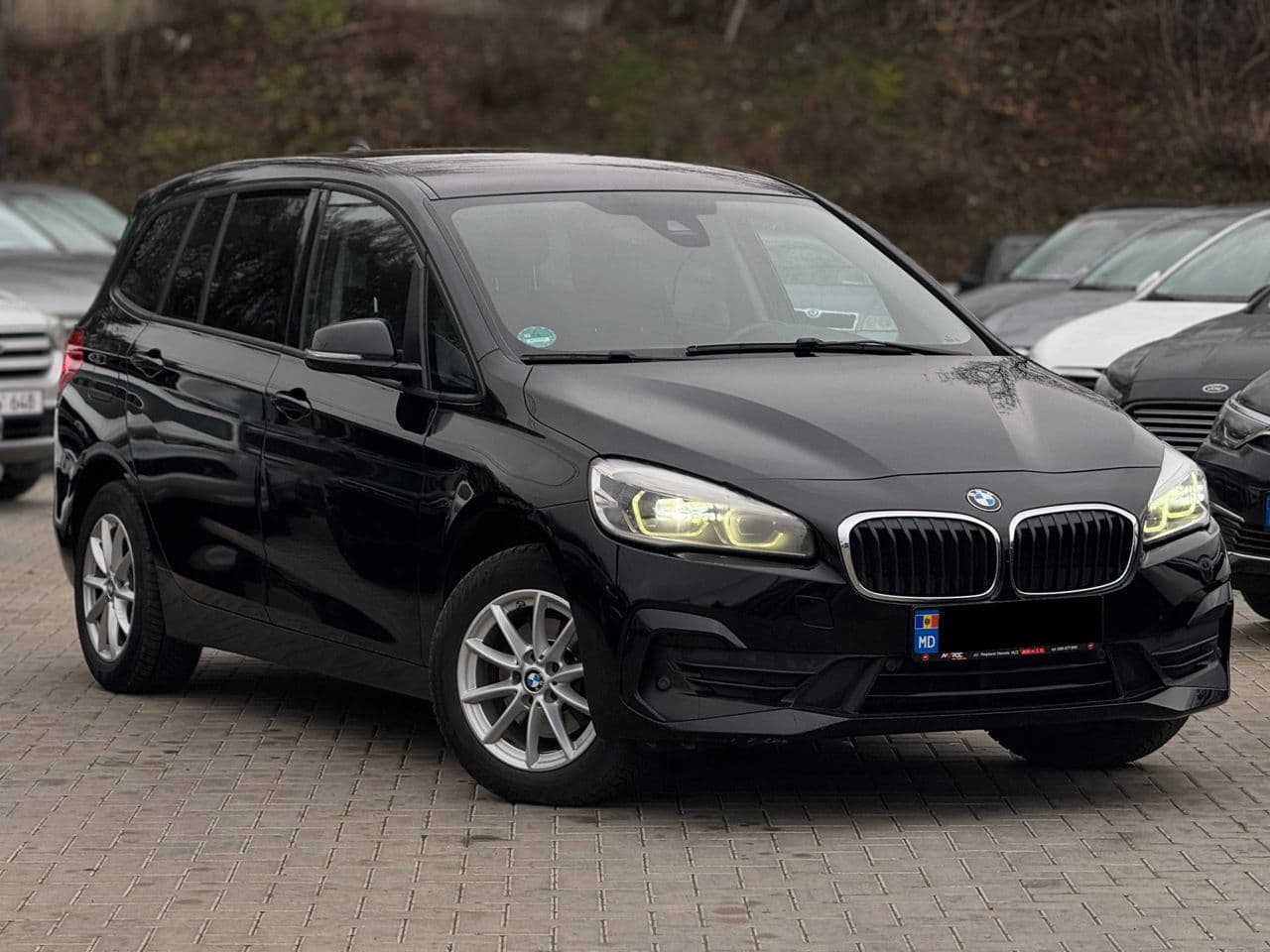 BMW 216d
