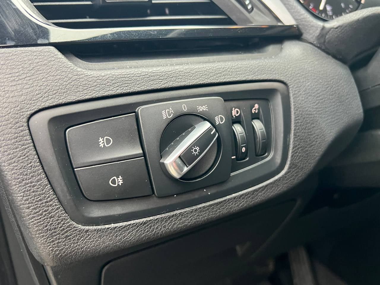 BMW X1 2.5e 2021 — Миниатюра 13