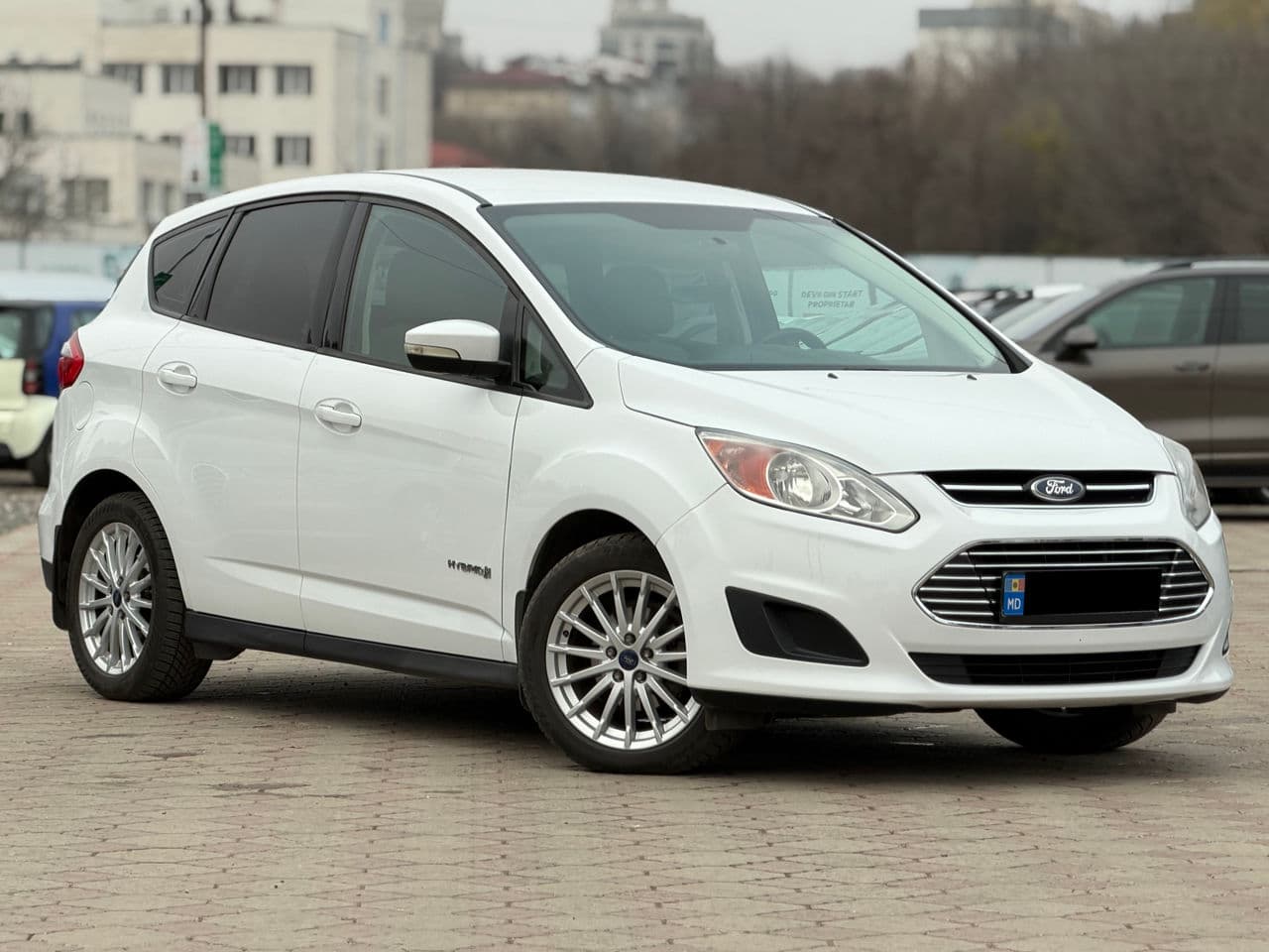 2015 Ford C-MAX — Miniatură 4