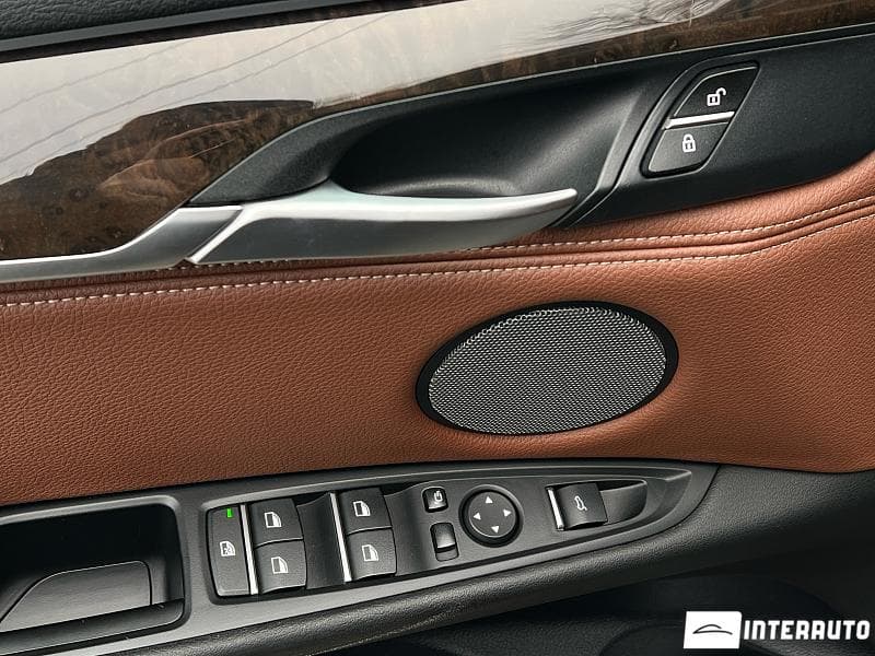 2018 BMW X5 4.0e — Miniatură 7