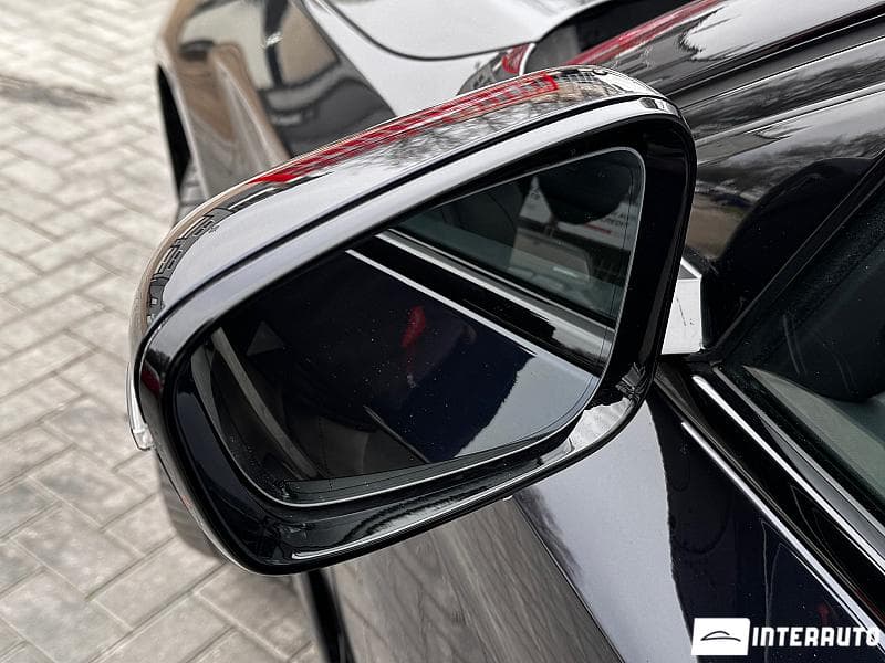 2021 BMW 545e — Miniatură 24