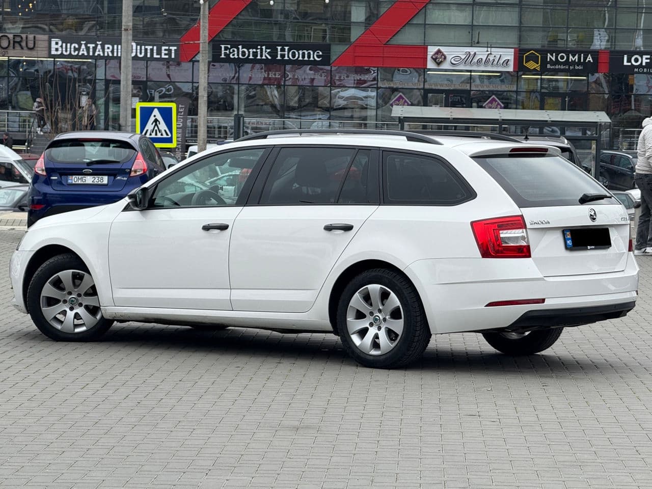 2017 Skoda Octavia — Miniatură 4