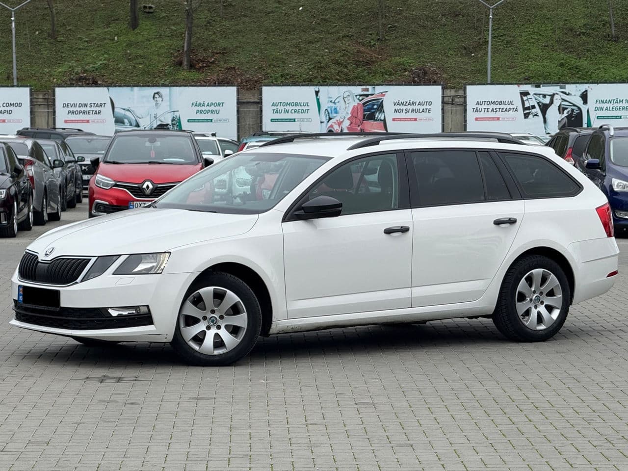 2017 Skoda Octavia — Miniatură 2