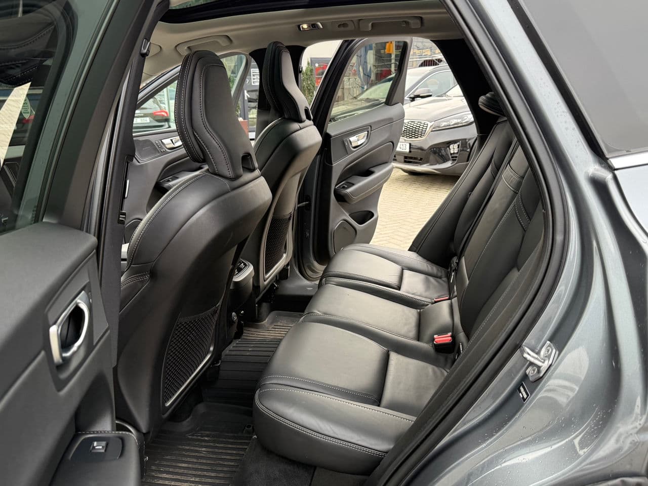Volvo XC 60 2021 — Миниатюра 14