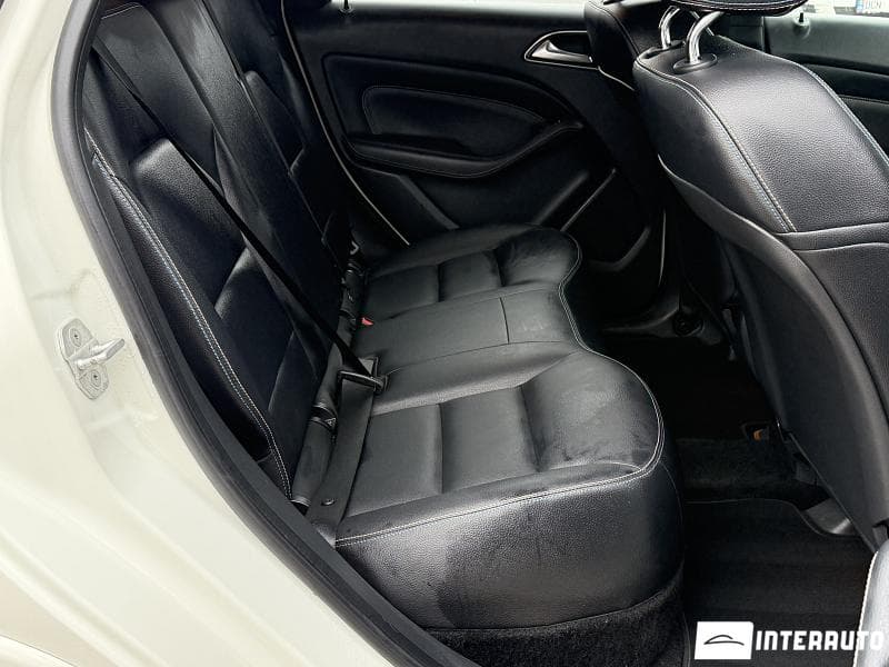 2015 Mercedes B 250E — Miniatură 17