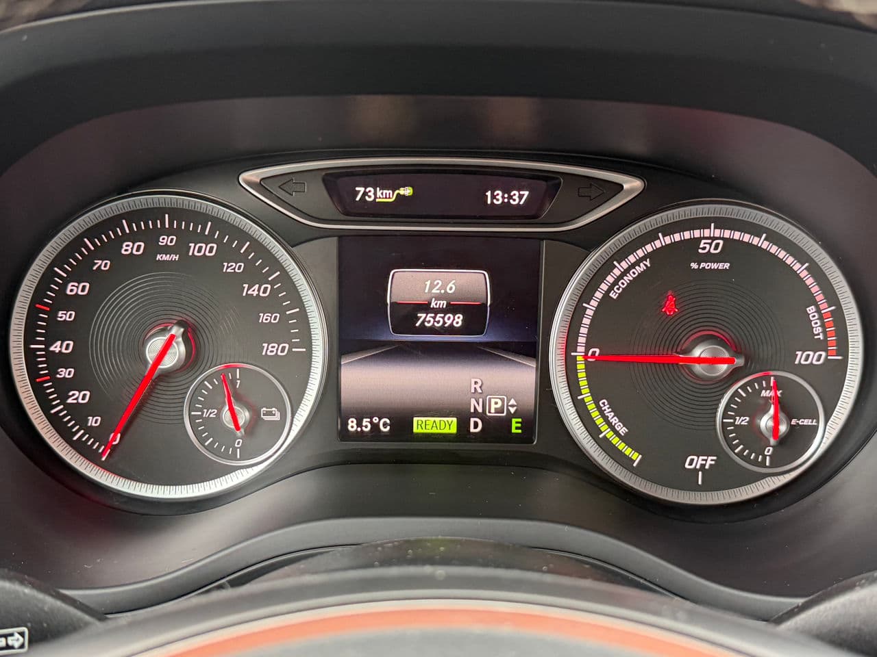 2015 Mercedes B 250E — Miniatură 9