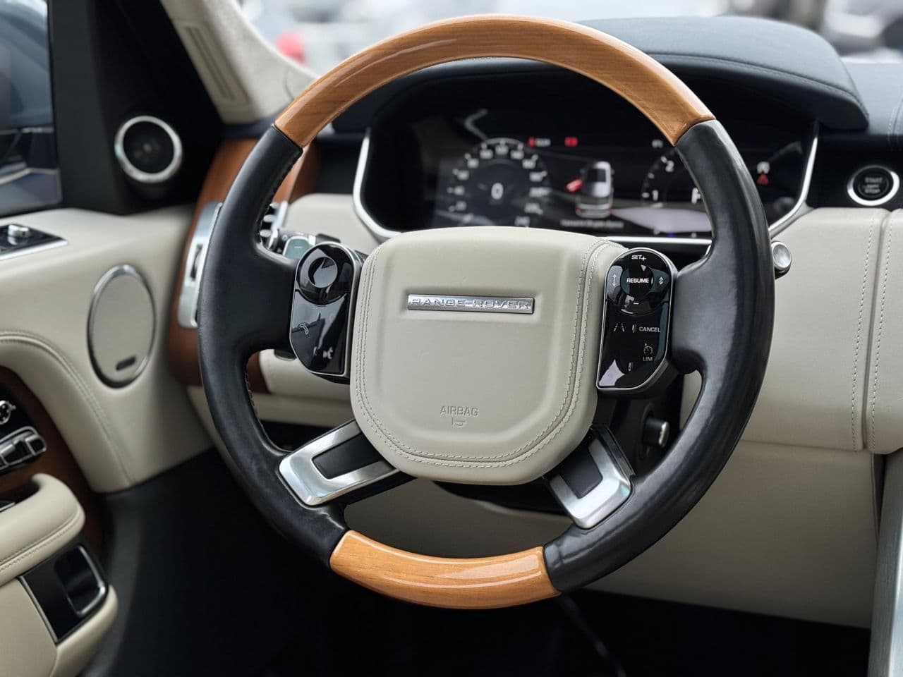 2019 Land Rover Range Rover Vogue — Miniatură 14