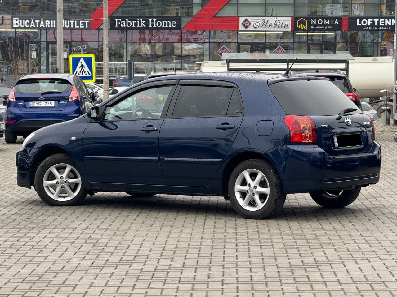 Toyota Corolla 2004 — Миниатюра 4