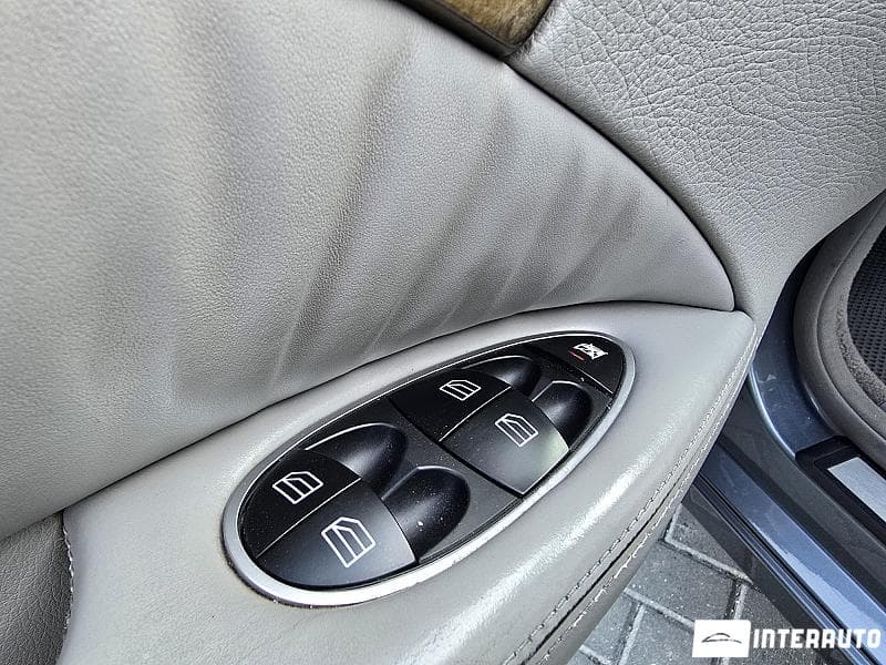 2006 Mercedes E 320 — Miniatură 18
