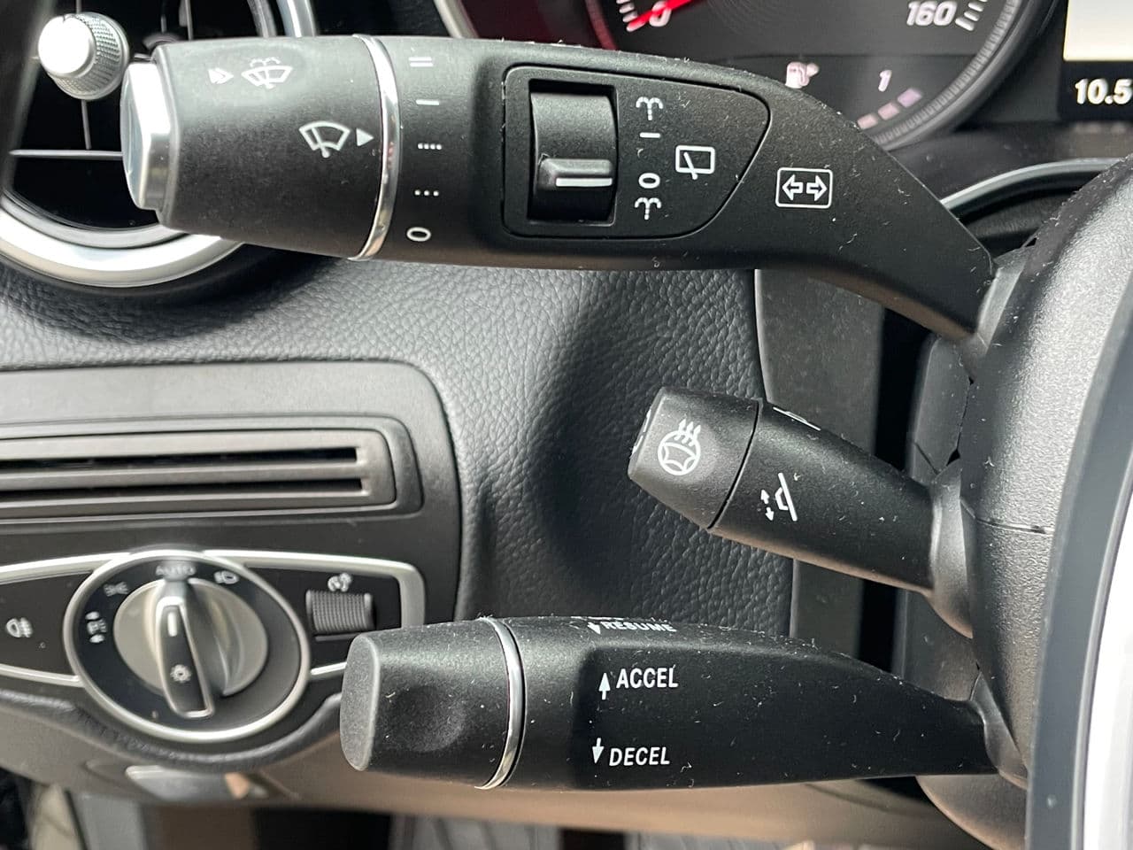 2019 Mercedes GLC 350e — Miniatură 12
