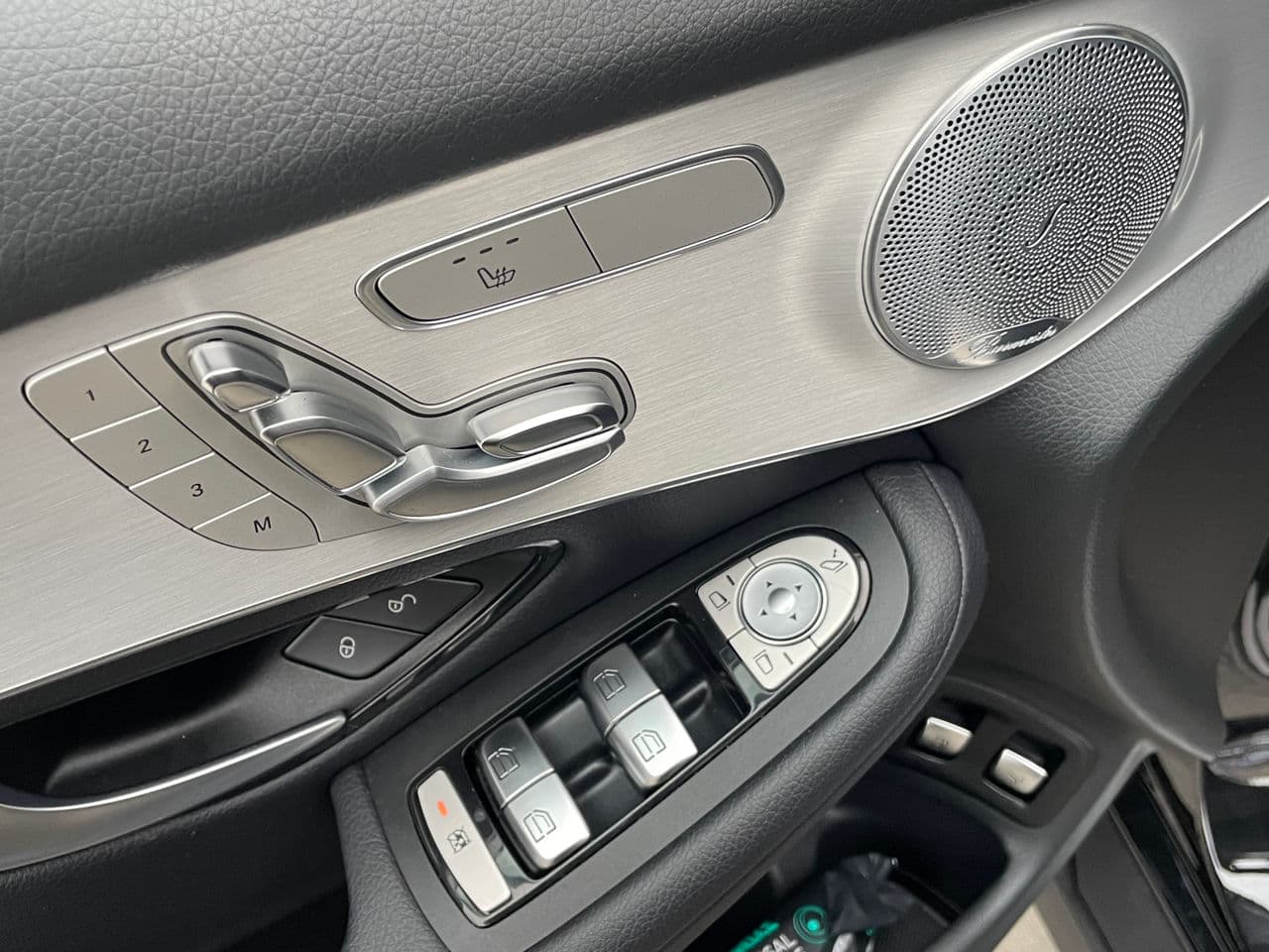 2019 Mercedes GLC 350e — Miniatură 7