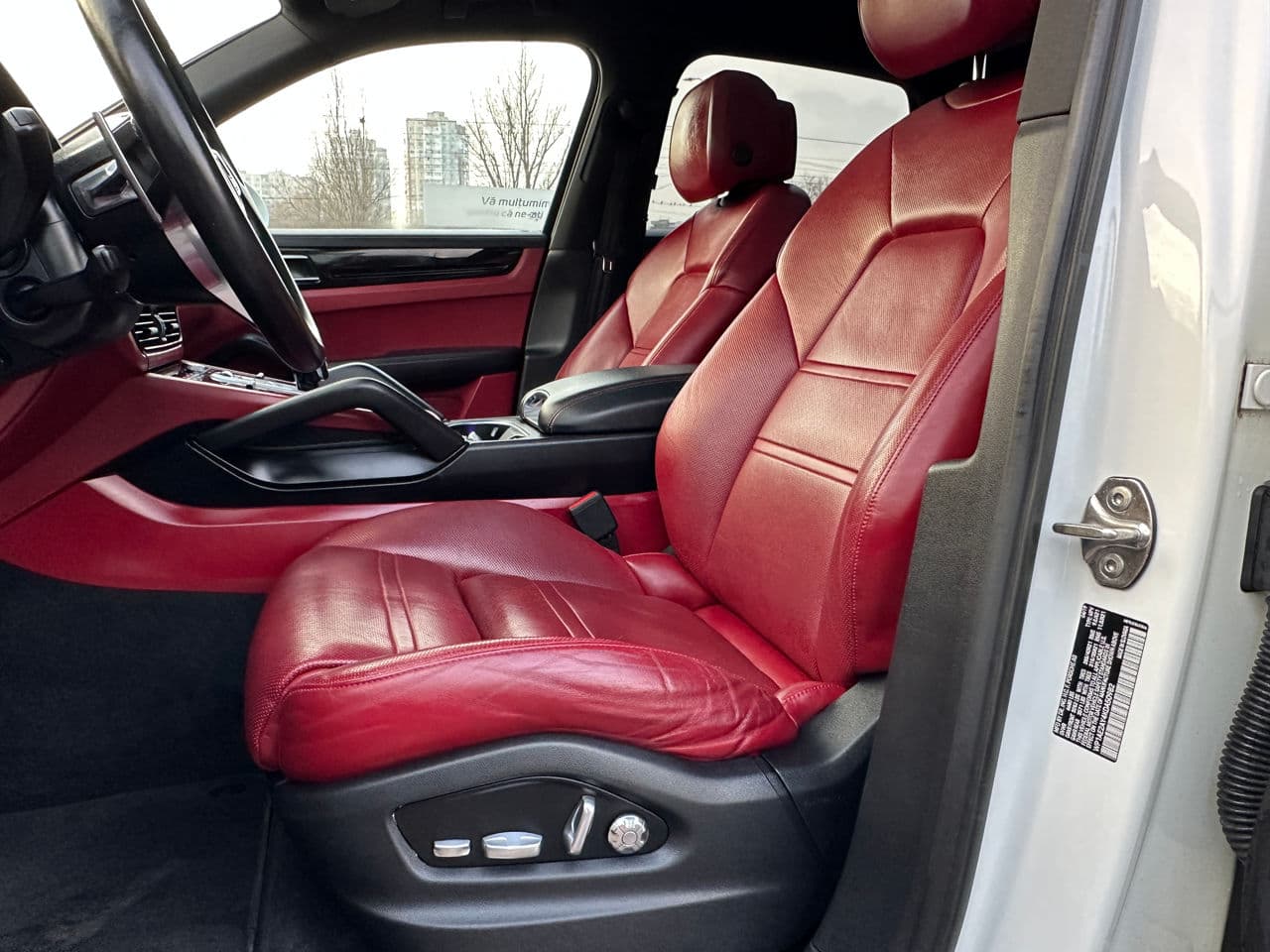 Porsche Cayenne E-Hybrid 2019 — Миниатюра 7
