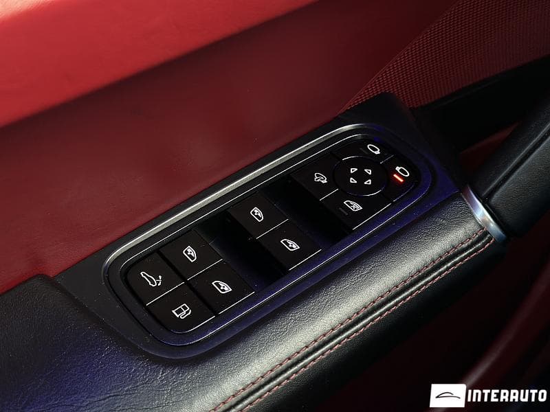 Porsche Cayenne E-Hybrid 2019 — Миниатюра 10