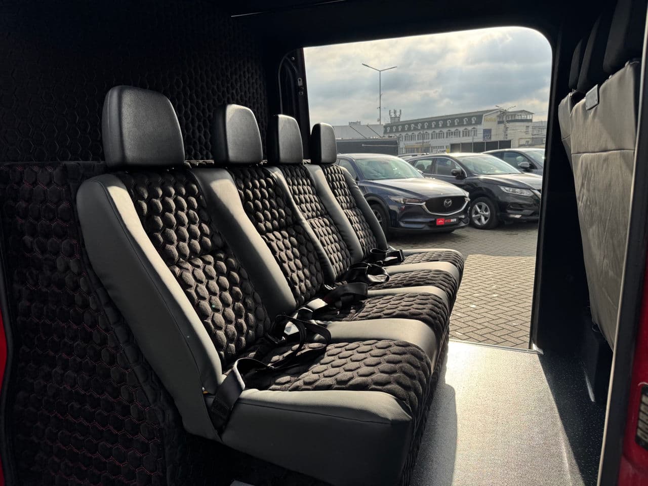 2019 Mercedes Sprinter — Miniatură 14