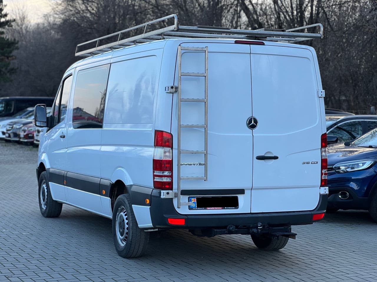 2016 Mercedes Sprinter — Miniatură 4