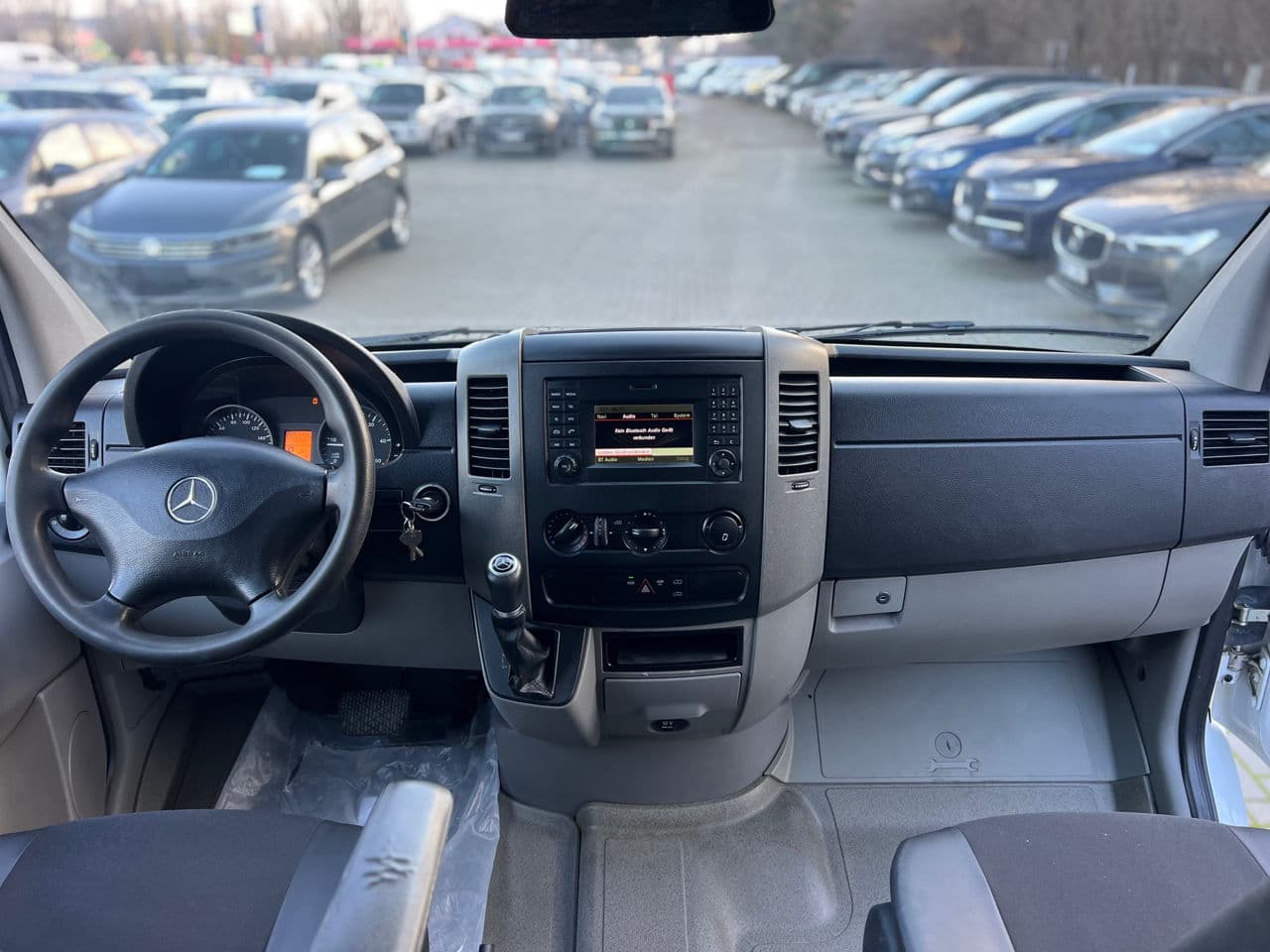 2016 Mercedes Sprinter — Miniatură 14