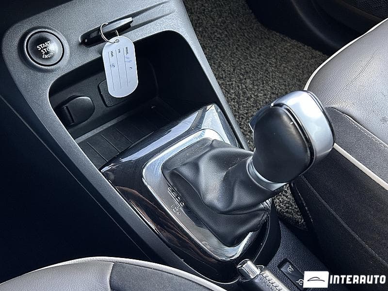 2016 Renault Captur — Miniatură 16