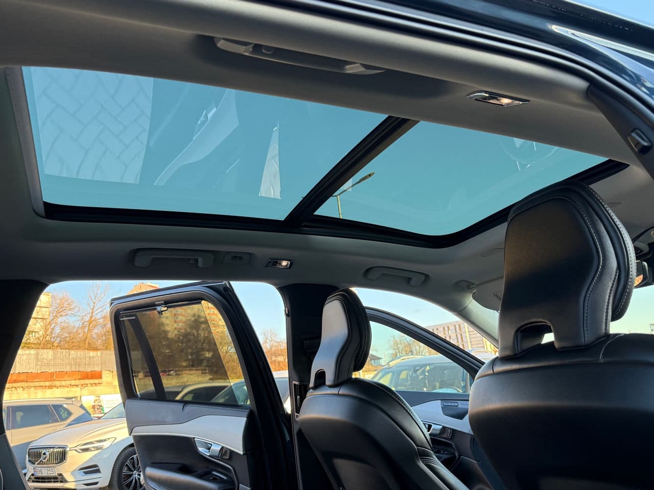 Volvo XC 90 2019 — Миниатюра 16