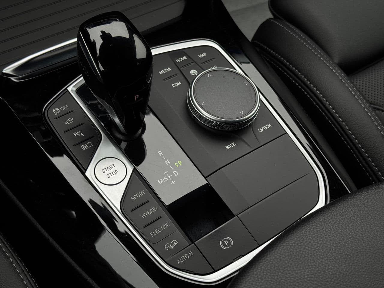 2022 BMW X3 3.0e — Miniatură 12