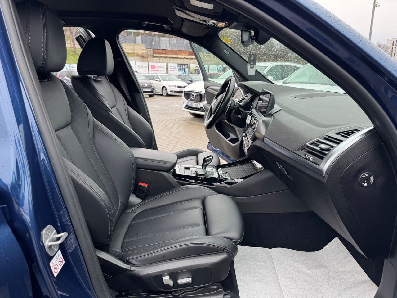 2022 BMW X3 3.0e — Miniatură 13