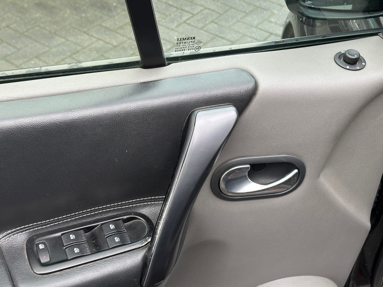 2005 Renault Scenic — Miniatură 16