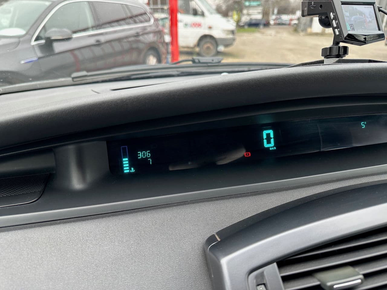 2005 Renault Scenic — Miniatură 10