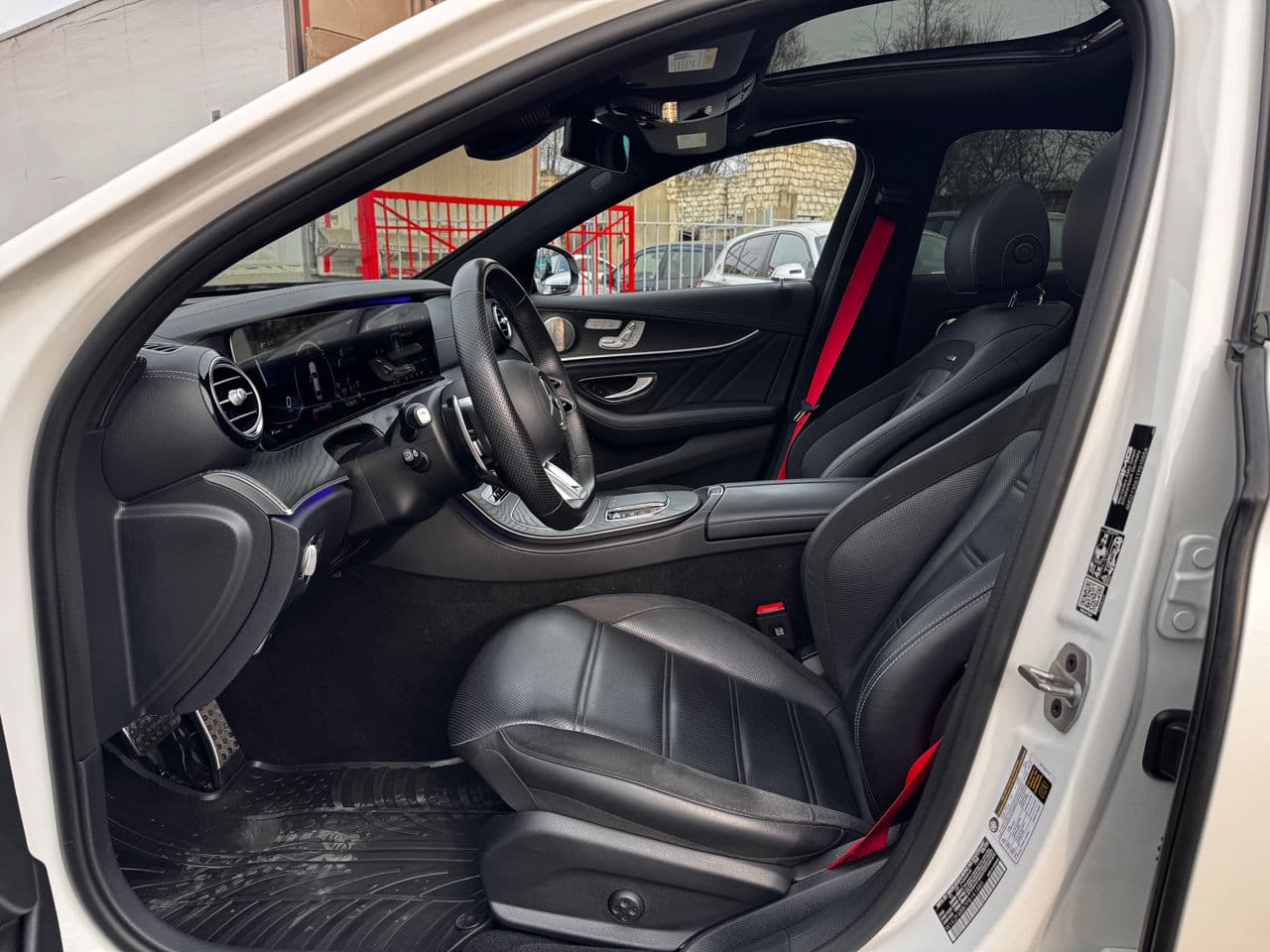 2023 Mercedes E 53 AMG — Miniatură 6