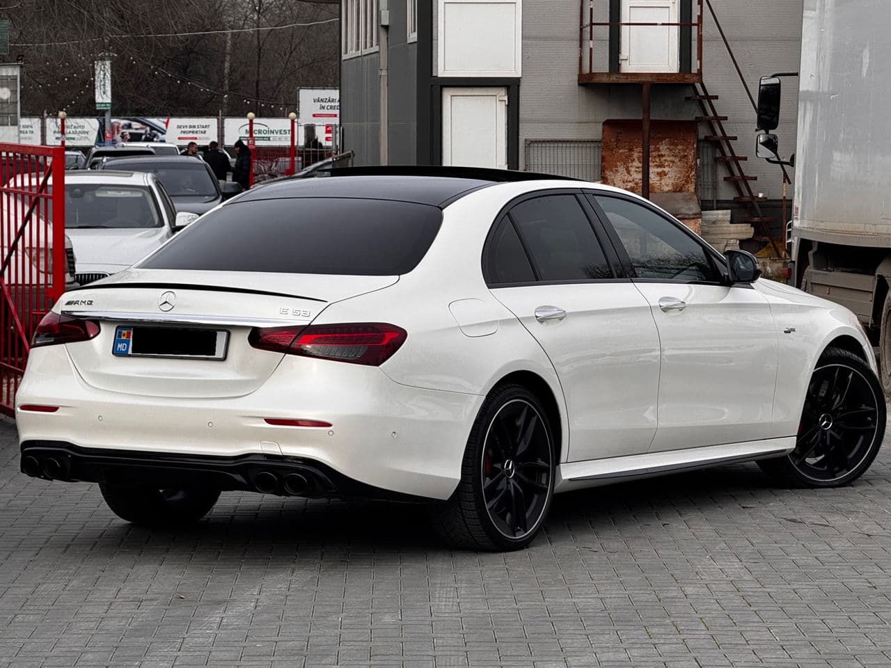2023 Mercedes E 53 AMG — Miniatură 4