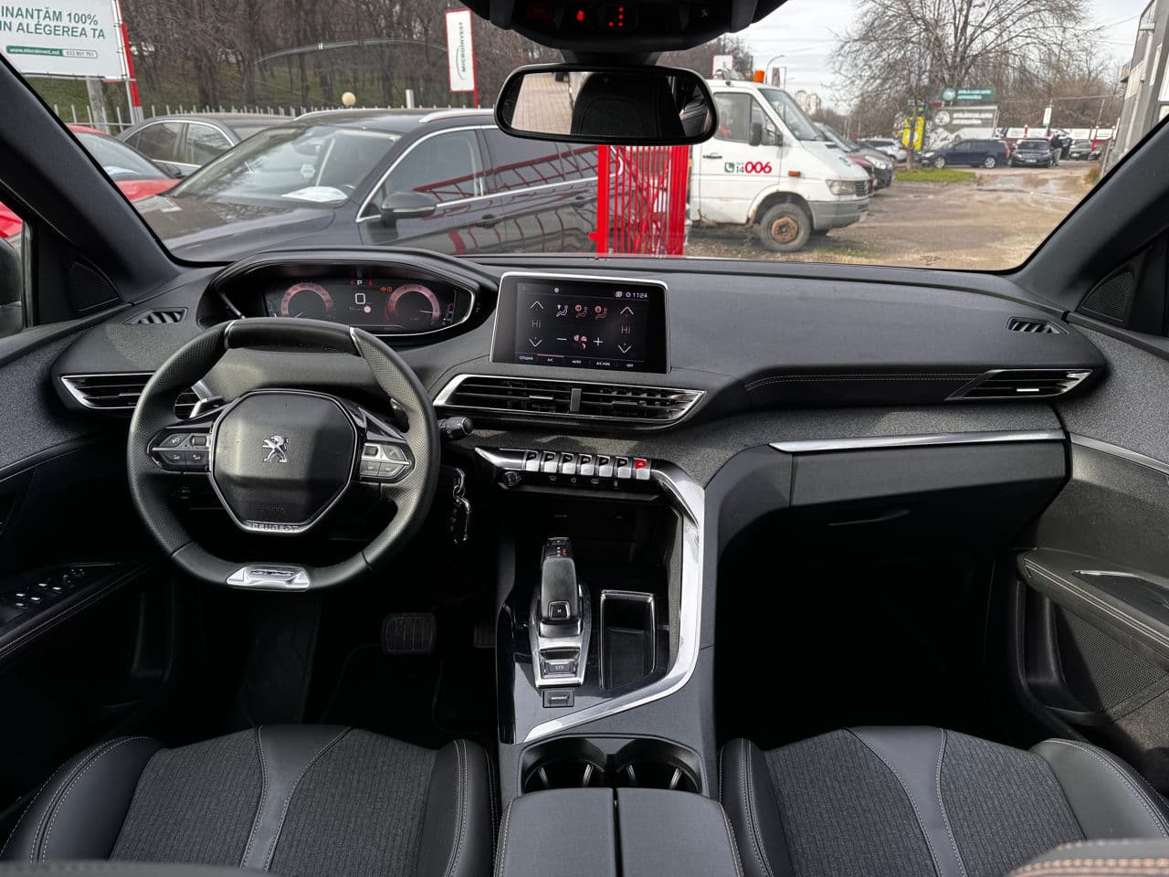 2020 Peugeot 5008 — Miniatură 7