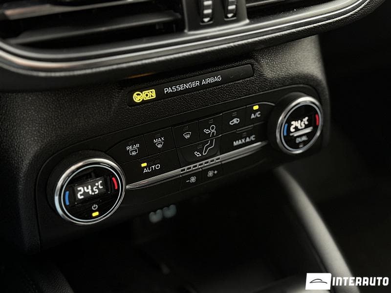 2021 Ford Focus — Miniatură 15