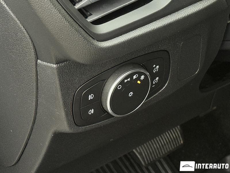 2021 Ford Focus — Miniatură 10