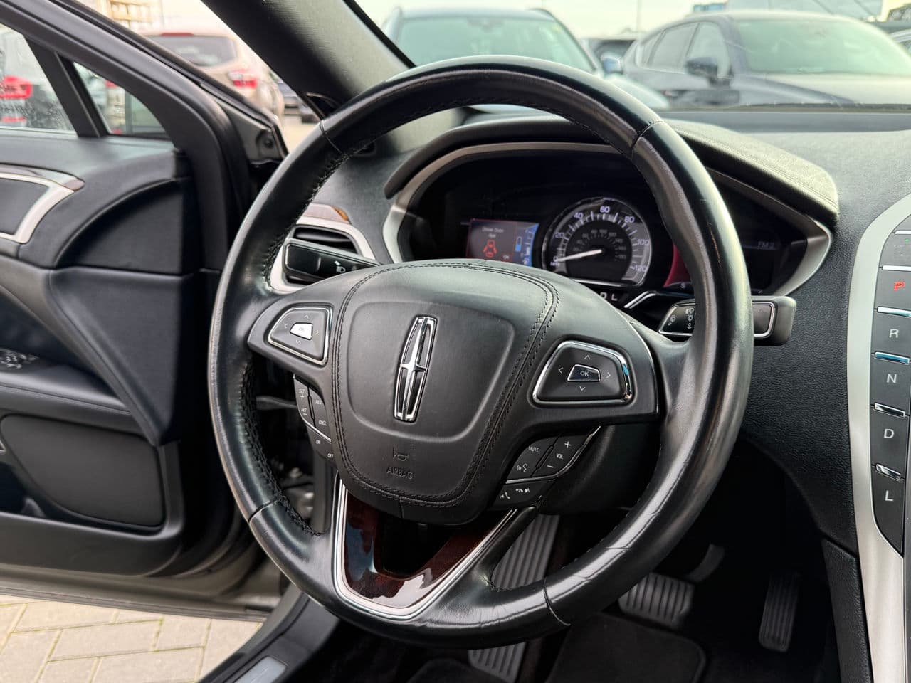 2017 Lincoln MKZ — Miniatură 7